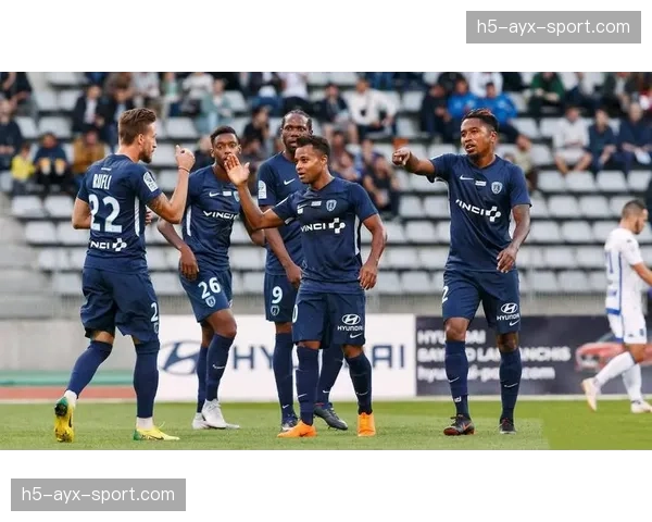 从两球落后到绝平：南特客场战平梅斯抢下关键一分